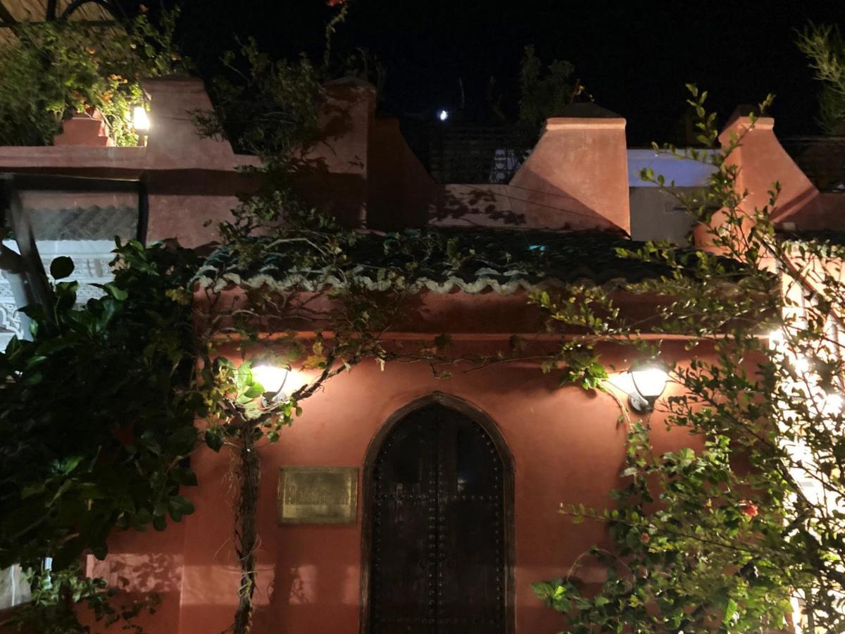 Riad Toyour- Riad Of Birds Fes Luaran gambar